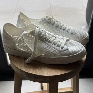 Steve Madden White Knit Sneakers